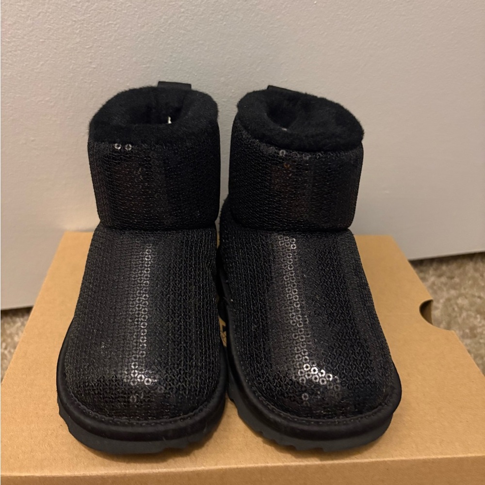 UGG Kids Black Sparkle Boots